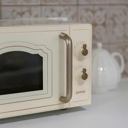 Bright & Modern In The Center By Renters * Posen