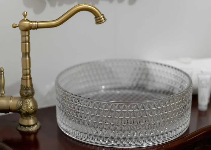 Apartment Bright & Modern In The Center By Renters Posen